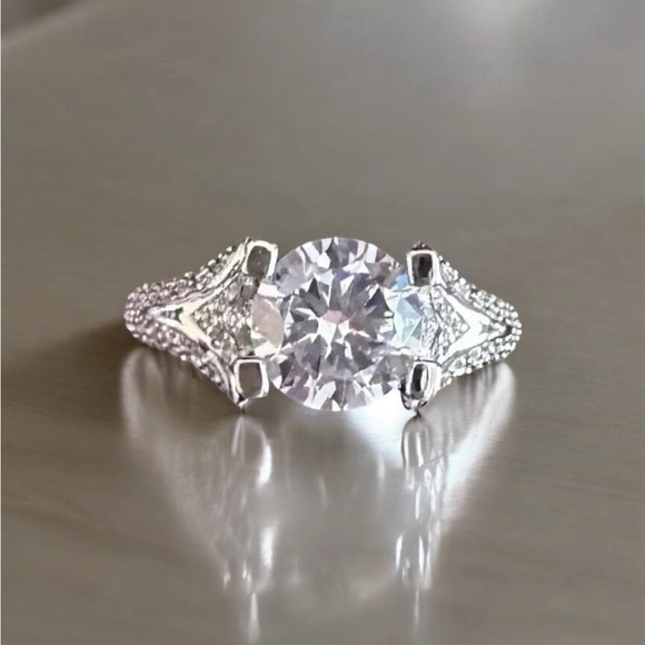 FREE 🆕 Piatella ring, 1  carat round cut, side accents , 14k white gold plated - Picture 1 of 16